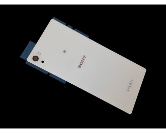 Sony Xperia Z4 Kapak Beyaz..