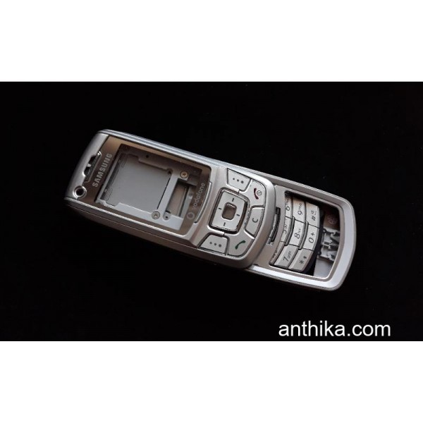 Samsung Z400 Kapak Kasa Tuş Original Full Housing Silver Used